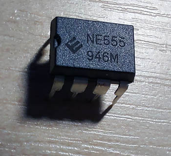 NE555