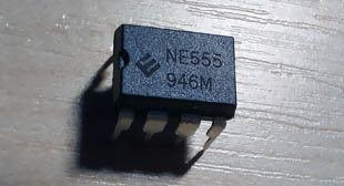 NE555