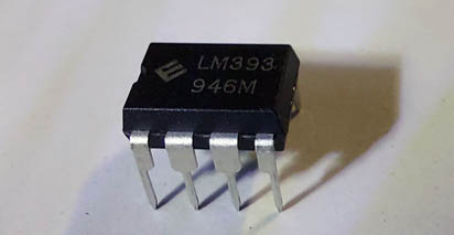 Komparator LM393