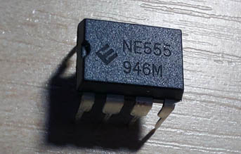 NE555